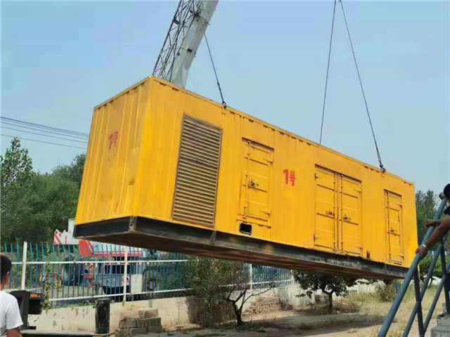 云浮300KW柴油发电机组油耗是多少?